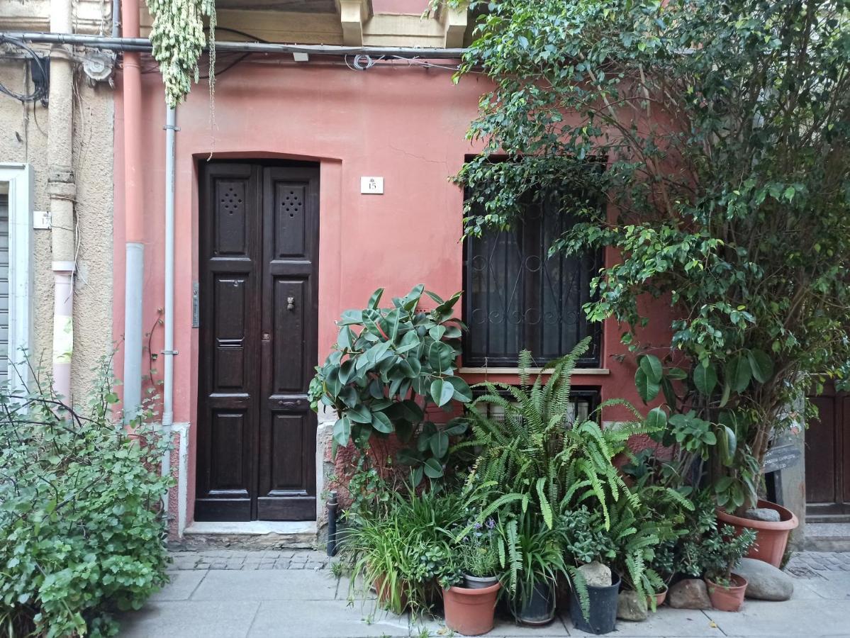 La Casetta Nel Centro Cagliari Exterior foto